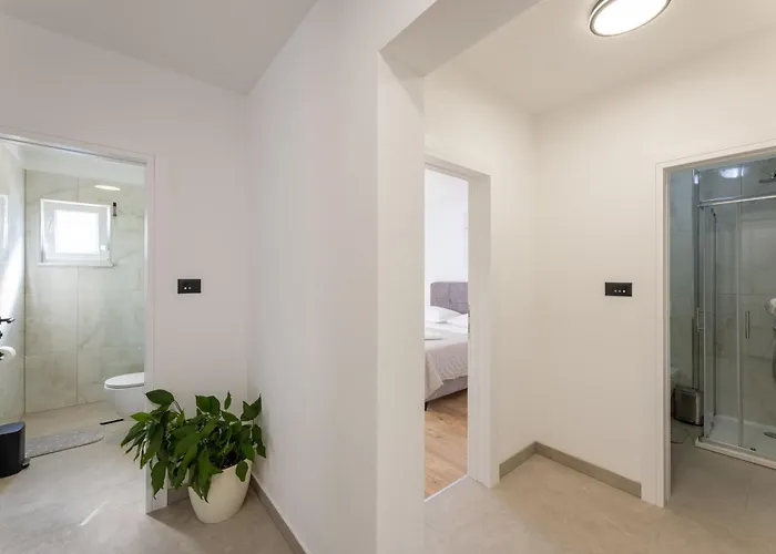 Domus Solis شقة
