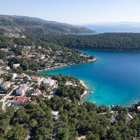 Domus Solis Milna (Brac)
